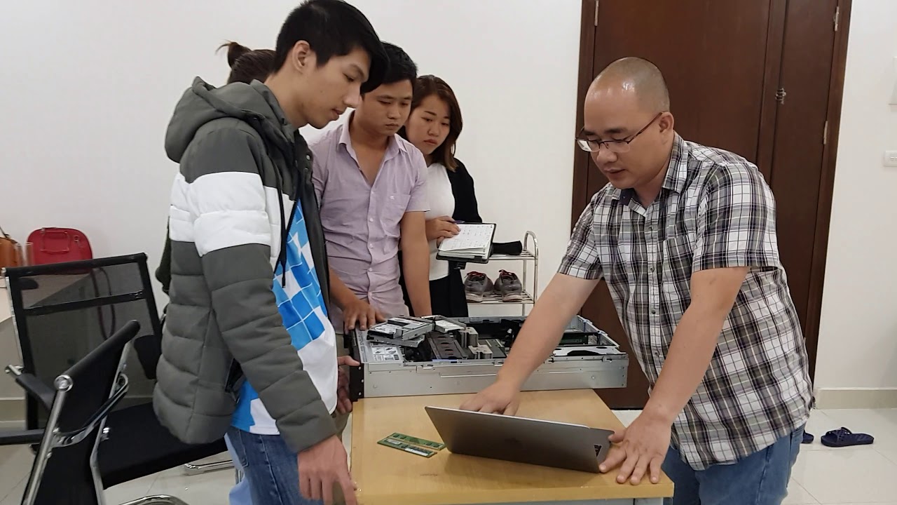 [MCM] Tìm hiểu máy chủ cho người mới bắt đầu ( Phần 1)