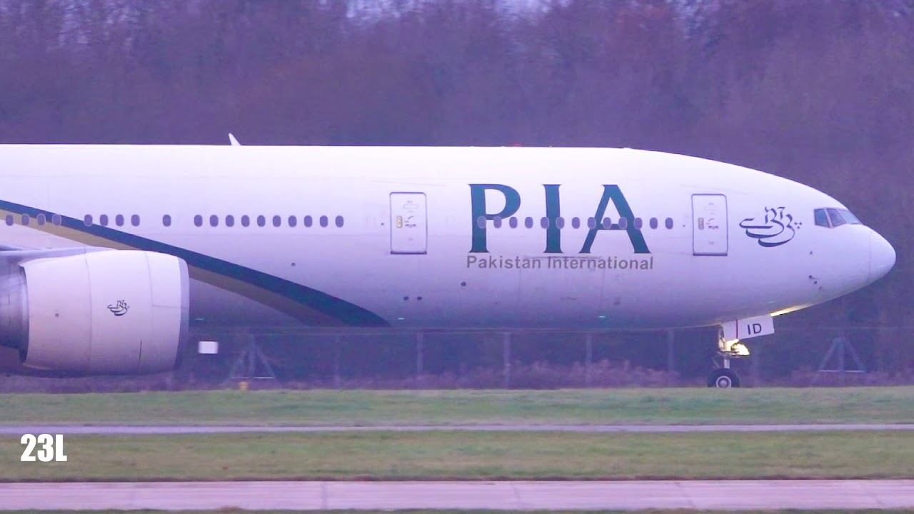 Spectacular Pakistan International Airlines PIA B77W AP-BID PK709 Lahore To Manchester 04/12/2019