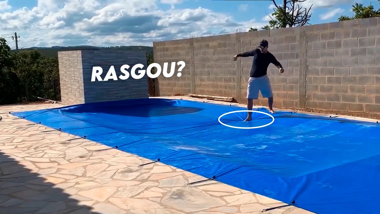 ANDEI EM CIMA DA CAPA DE PISCINA PARA TESTAR