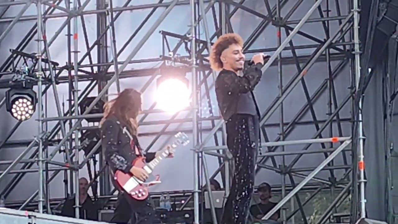 Greta van Fleet - Meeting the Master; Live in Bonn, Kunstrasen, 3.7.2024
