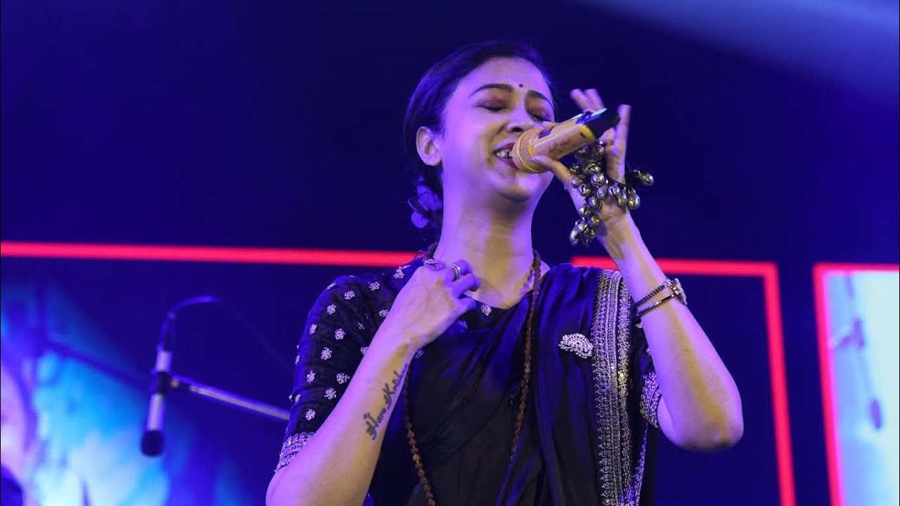 Thakur Jamai Elo Barite। ঠাকুর জামাই এলো বাড়িতে। @PousaliBanerjee Stage Performance
