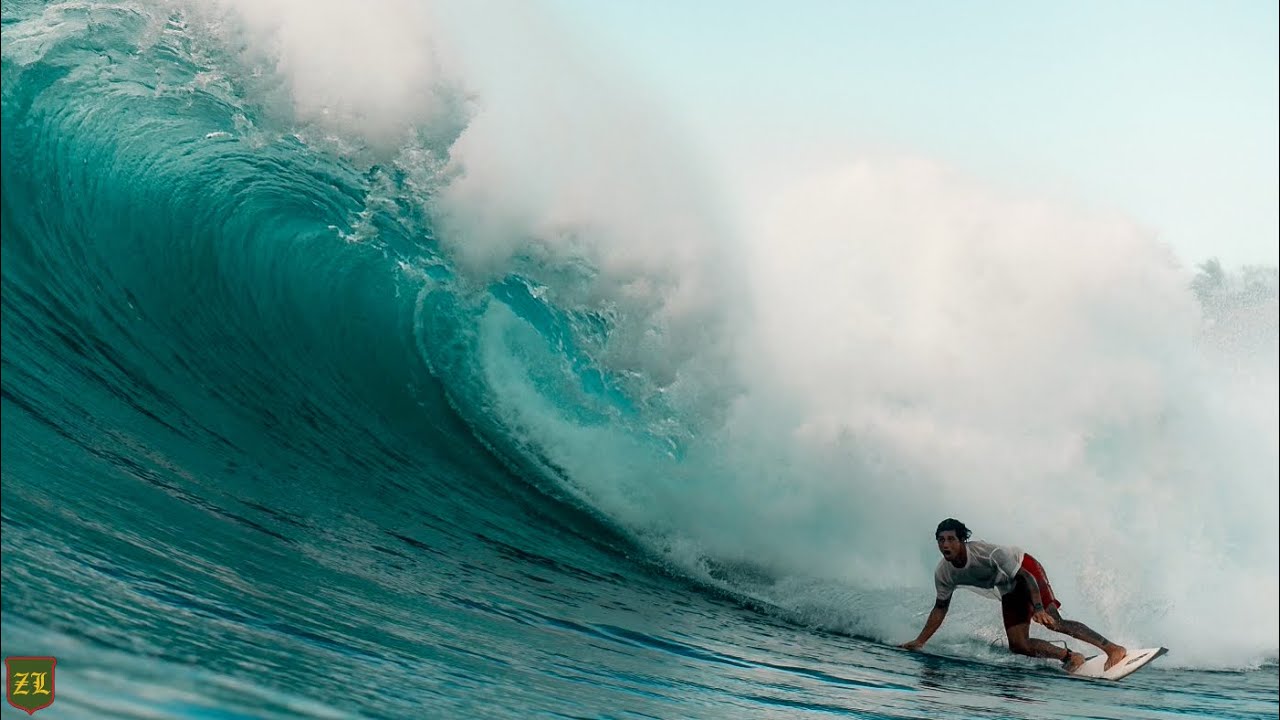 DAY TRIP SURFING HONOLUA BAY | MAUI HAWAII