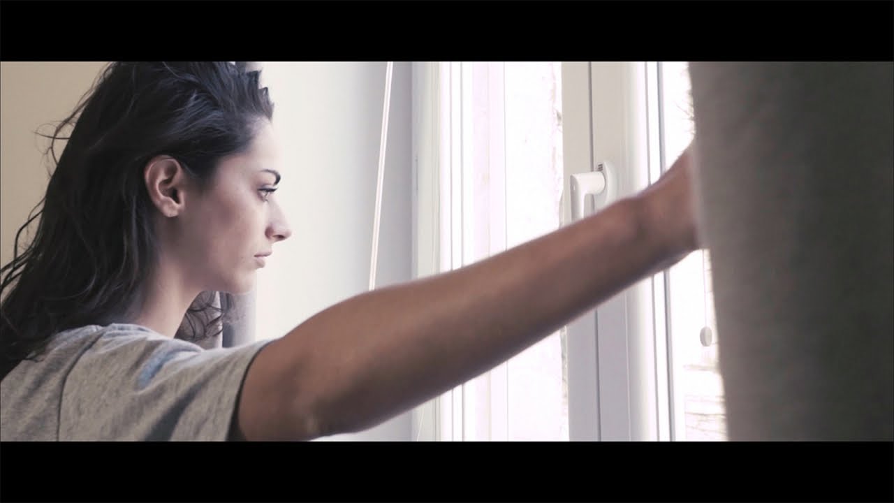 Maldestro - Arrivederci allora (Official Video)