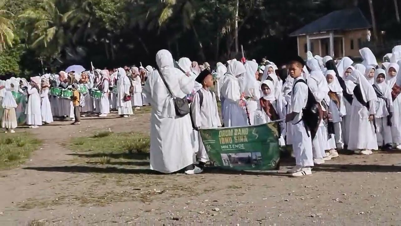 Senin 16 Februari 2026