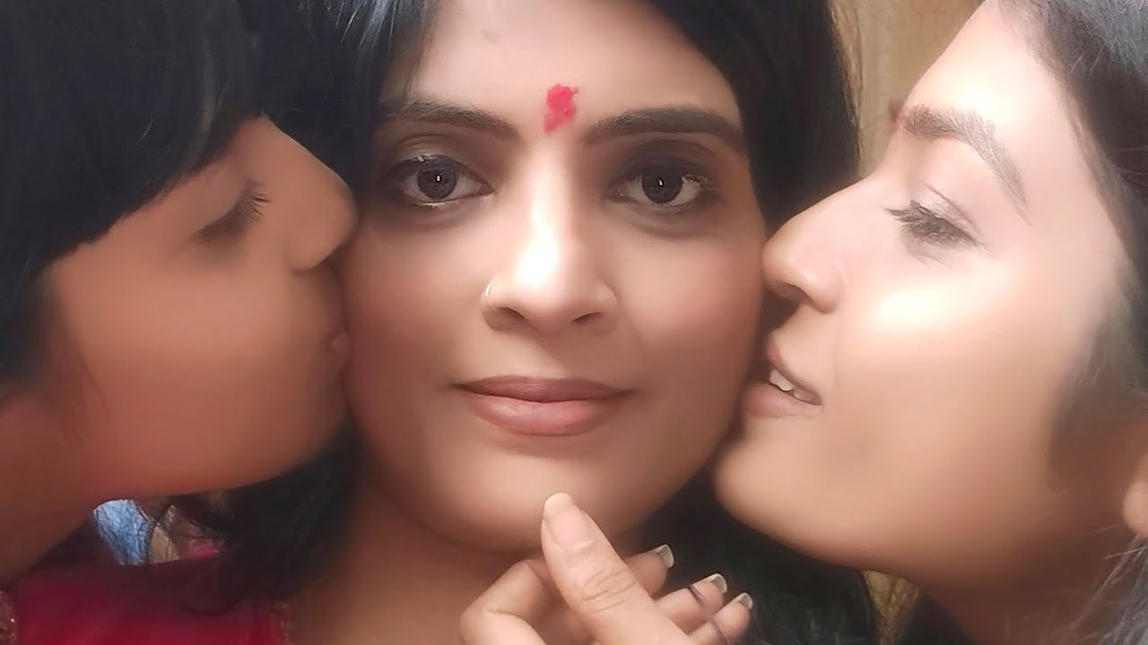 Anshu vlogs is liveसबसे प्यारा और सीधा: 