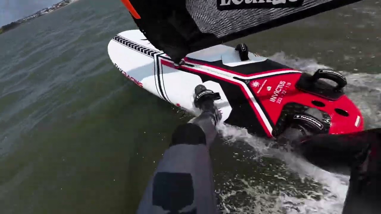 Windsurf jibe the feet and hands what to do