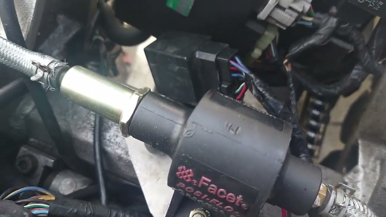 Yamaha Thunderace with a solid state Facet fuel pump