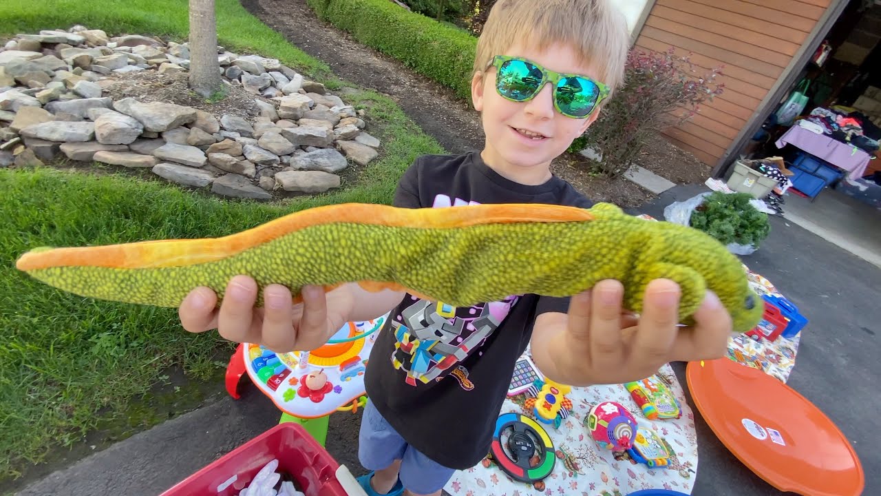 An Awesome Day of Yard Sale Hunting