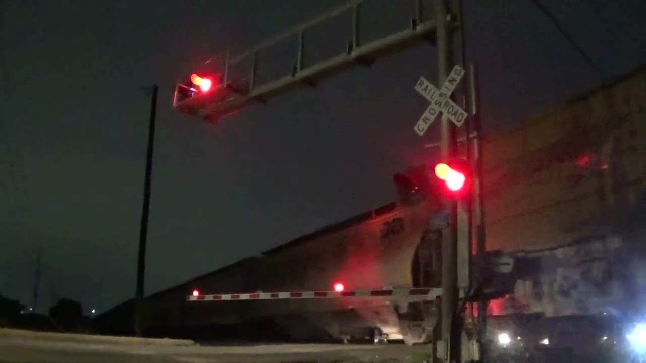 [skip to 1:12] Union Pacific 7118 @ Basse Road, San Antonio, Texas