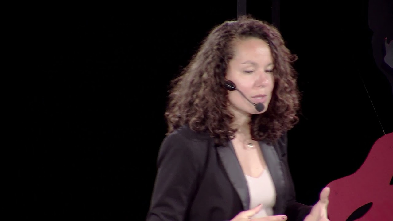 En RSE, tu n'es pas trop petite | Marion Martinez | TEDxUniversitéLyon3
