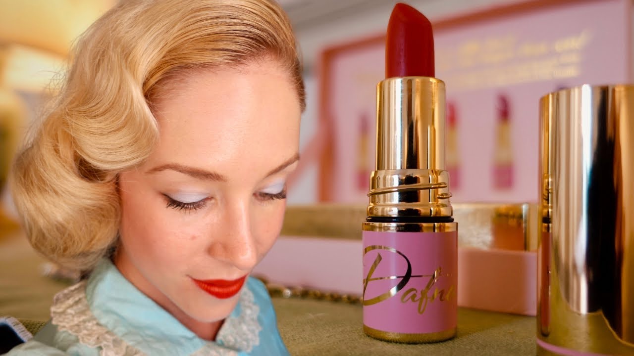 1950s Morning Routine | Vintage Makeup and Hairstyle