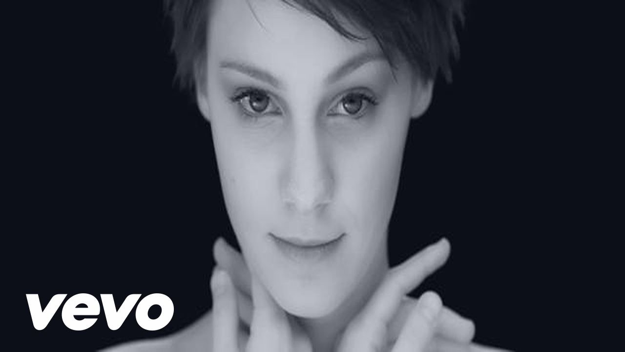 Vera Kováts - Képregény (Video Clip)