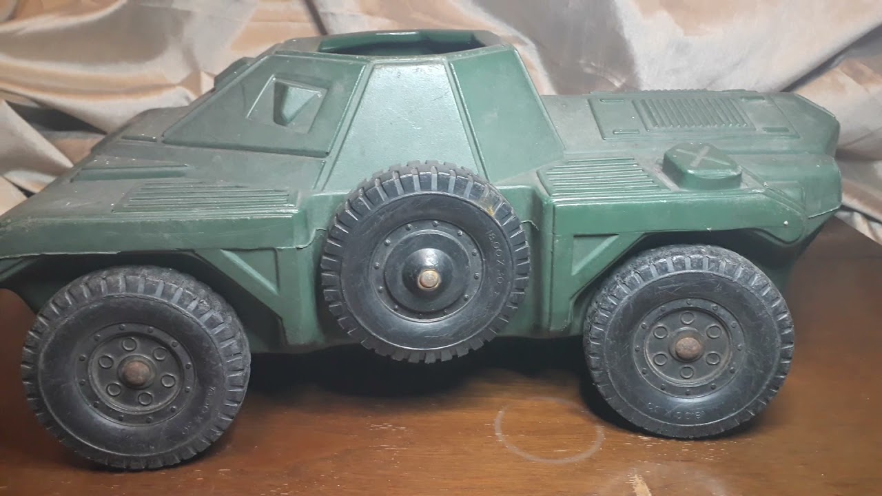 Action Man IRWIN Armoured Car restoration before cleanup