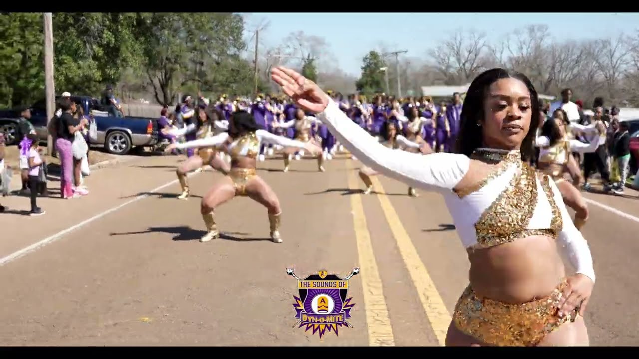 Alcorn State  Sounds of Dyn-O-Mite & the Golden Girls @ Magnolia Mardis Gas Parade 2025 🎭