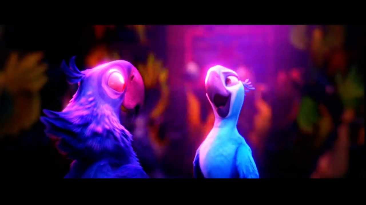Blue and Jewel Accidentally in Love