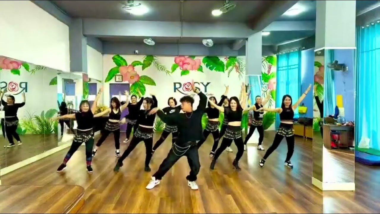 ngày 1 tháng 12, 2025