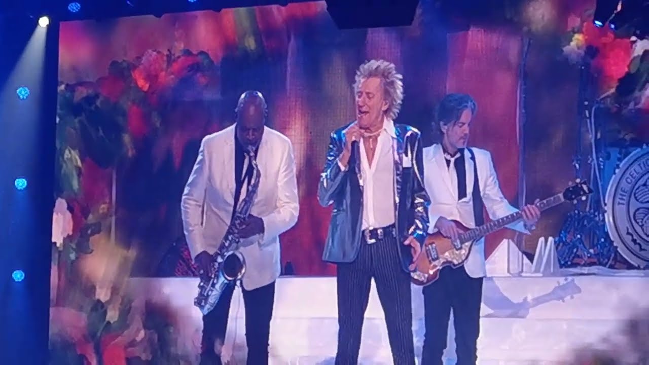 ROD STEWART - VIENNA 2024 - I DON'T WANT TO TALK ABOUT IT