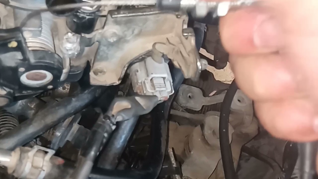 changement câble d'accélérateur pour la  Suzuki celerioتغيير سلك دواسة البنزين لسوزوكي سيليريو