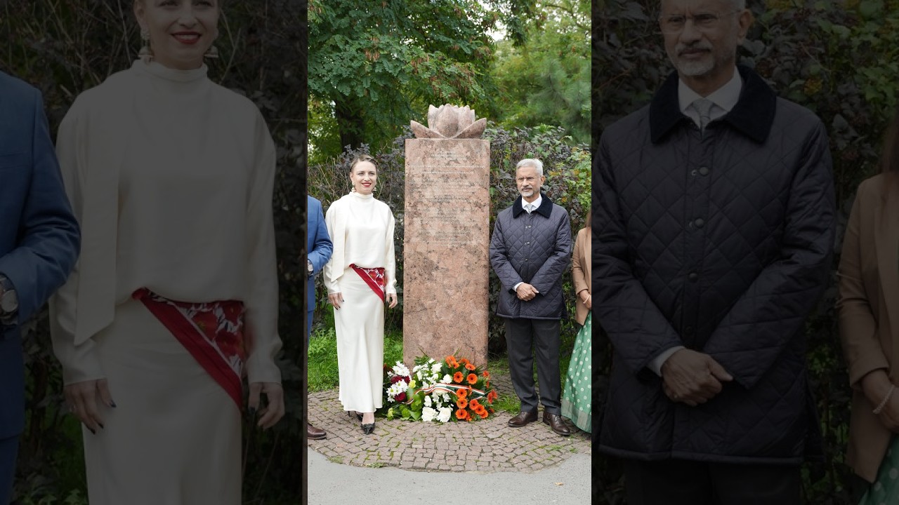 Jaishankar Visits Jam Saheb Memorial in Warsaw