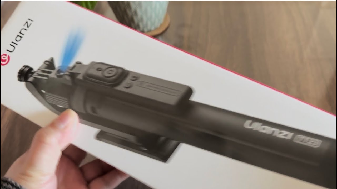  Unboxing The Ulanzi TT23 Face Tracking Tripod from Taobao