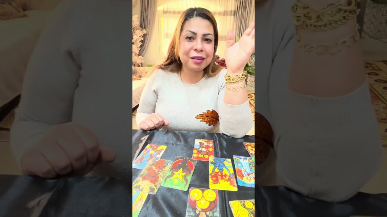 🎥 توقعات برج السرطان 2025 | سنة التحولات الإيجابية والفرص الذهبية! ✨