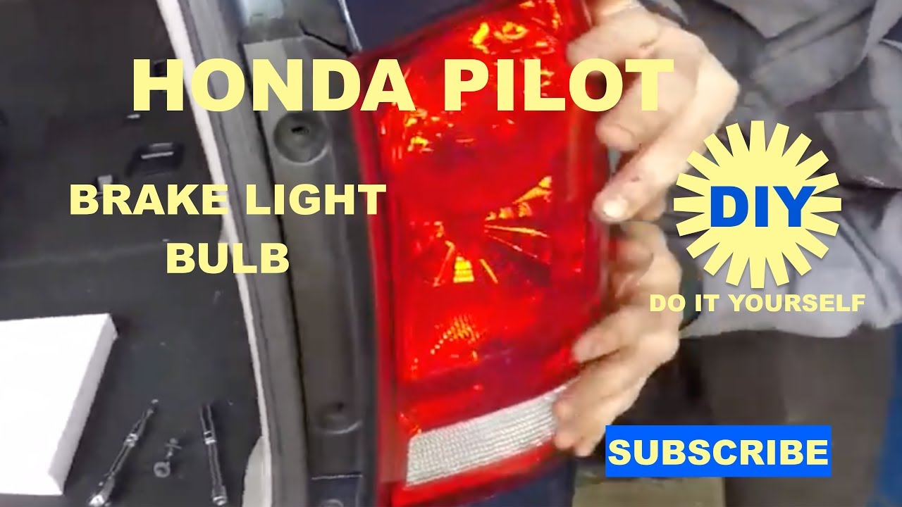 How to replace brake light Bulb on Honda Pilot