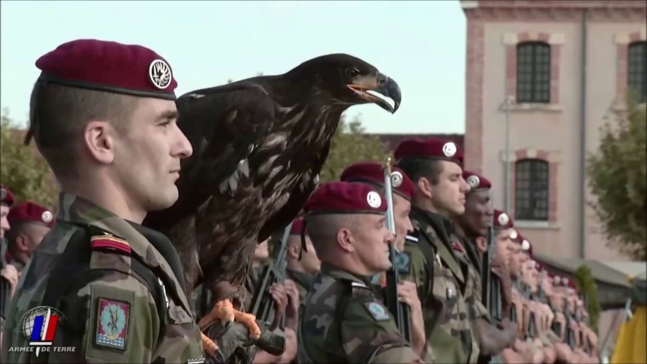 l'adieu Suisse 🇫🇷 Chant régimentaire du 17RGP