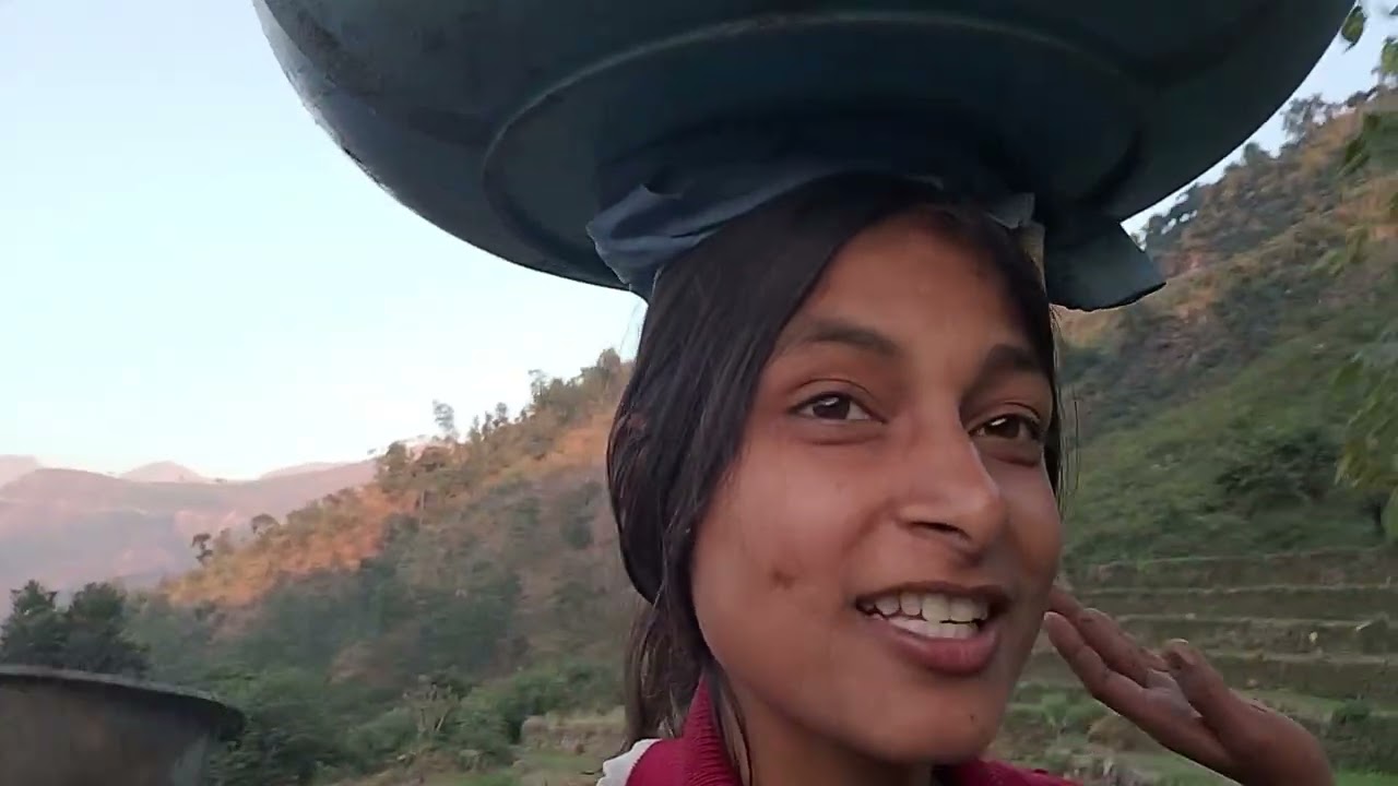 हम गए थे गोबर डालने के लिए खेत में।@soniya bhandari vlog 
