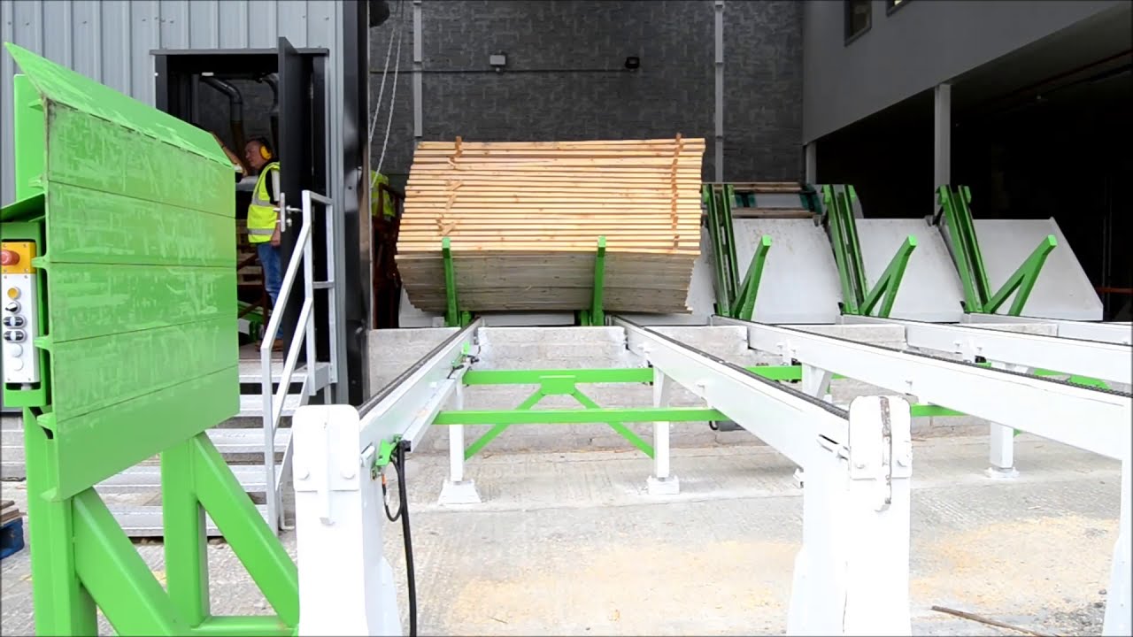 Auto Planing Moulder Line - Running up to 120 m per minute