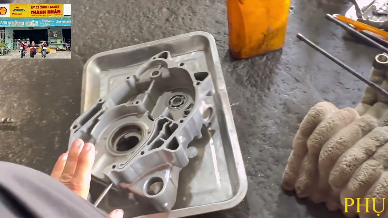 Chỉ có sường lóc dựng lại full chiếc xe như xe thùng đi máy DR 125 xe bọc từ chi tiết ốc wi đầu số10