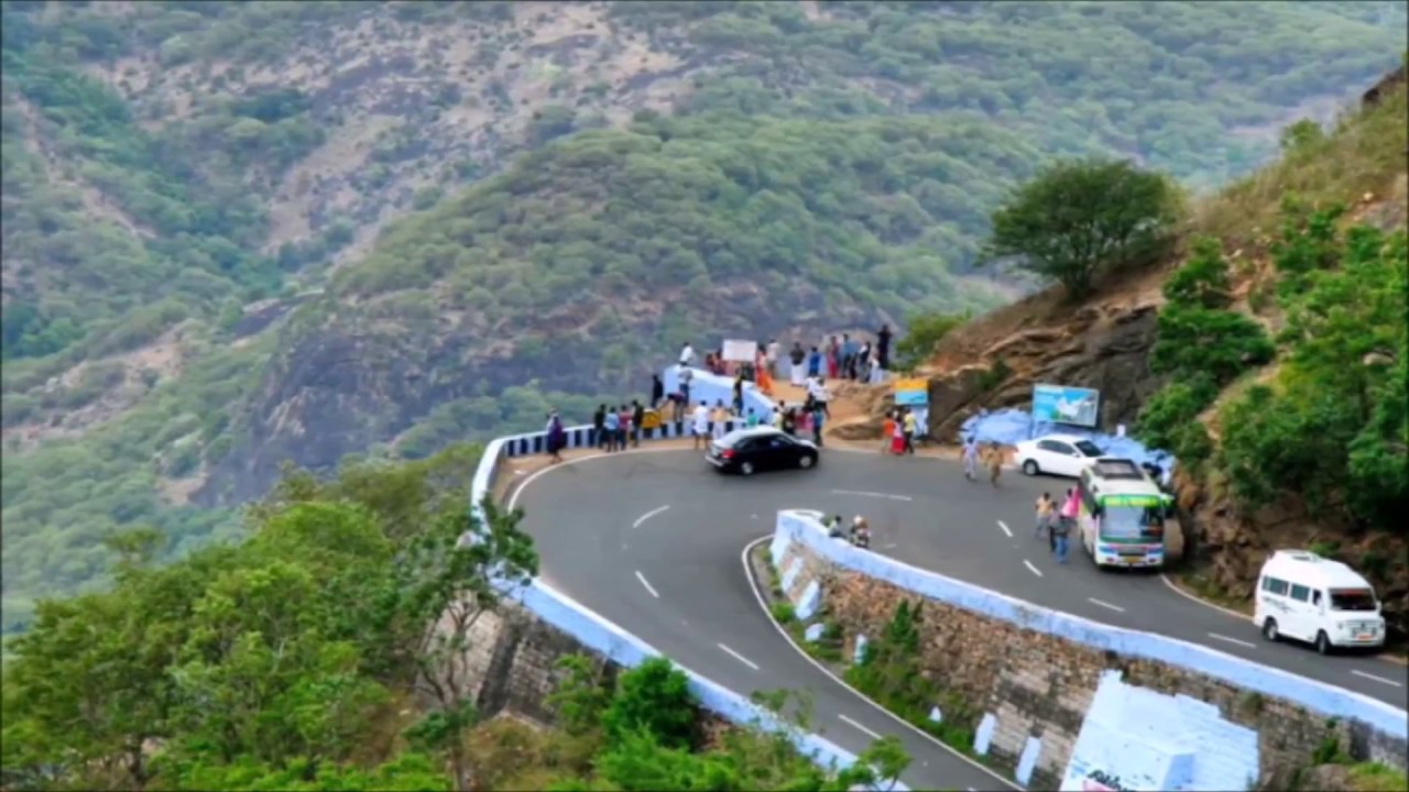 Bodi mettu - hill view of munnar | dangerous roadline with hairpin bend