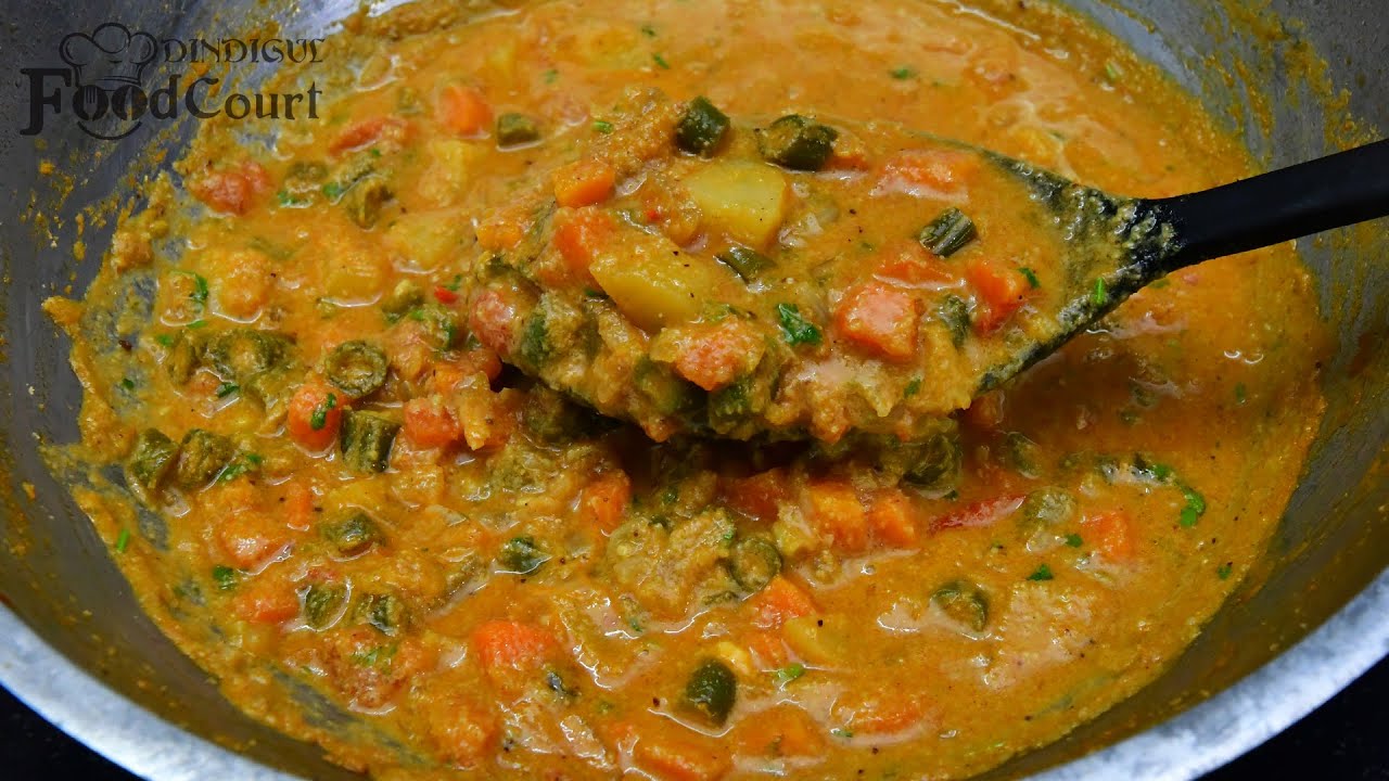 Veg Kurma Recipe/ Best Side Dish for Chapati, Poori/ Vegetable Kurma