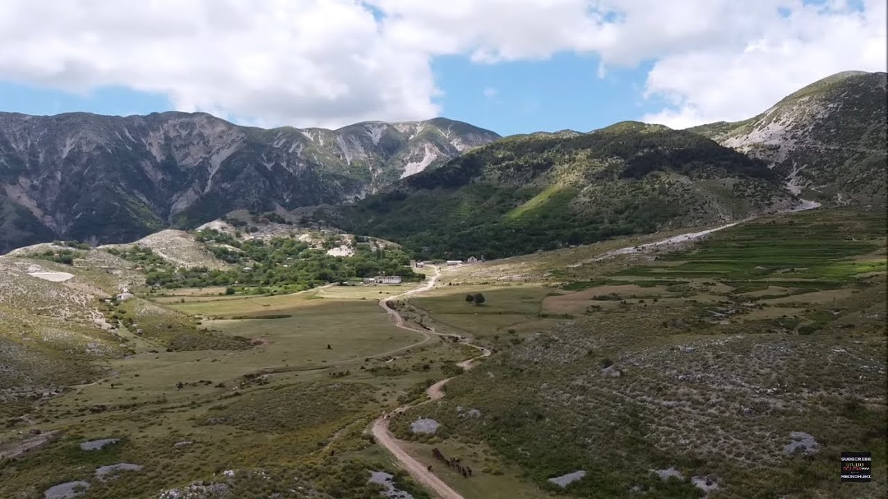 Këngë për çobanët - Djemtë e Golemit në Athinë