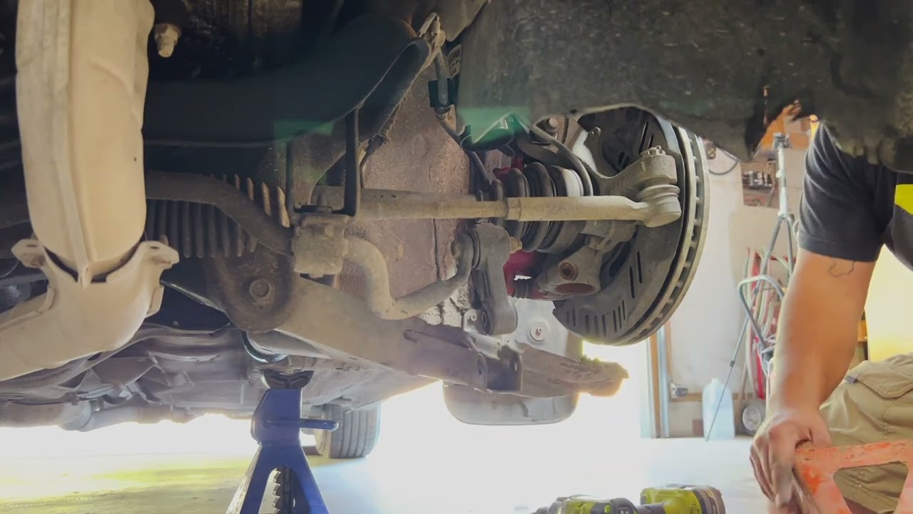 SUBARU FORESTER EASY BALLJOINT REPLACEMENT!