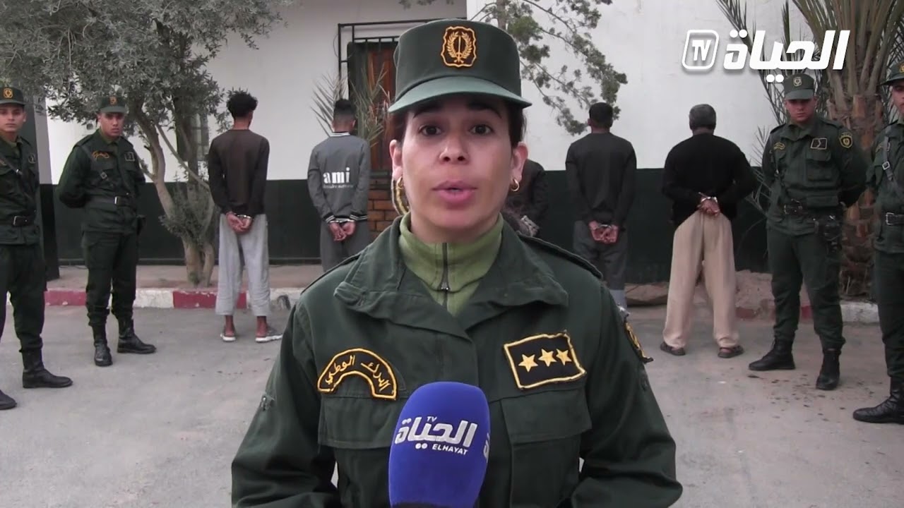 الجلفة :  فتاتان و 4 أشخاص .. متهمون بإستدراج المواطنين و التعدي عليهم