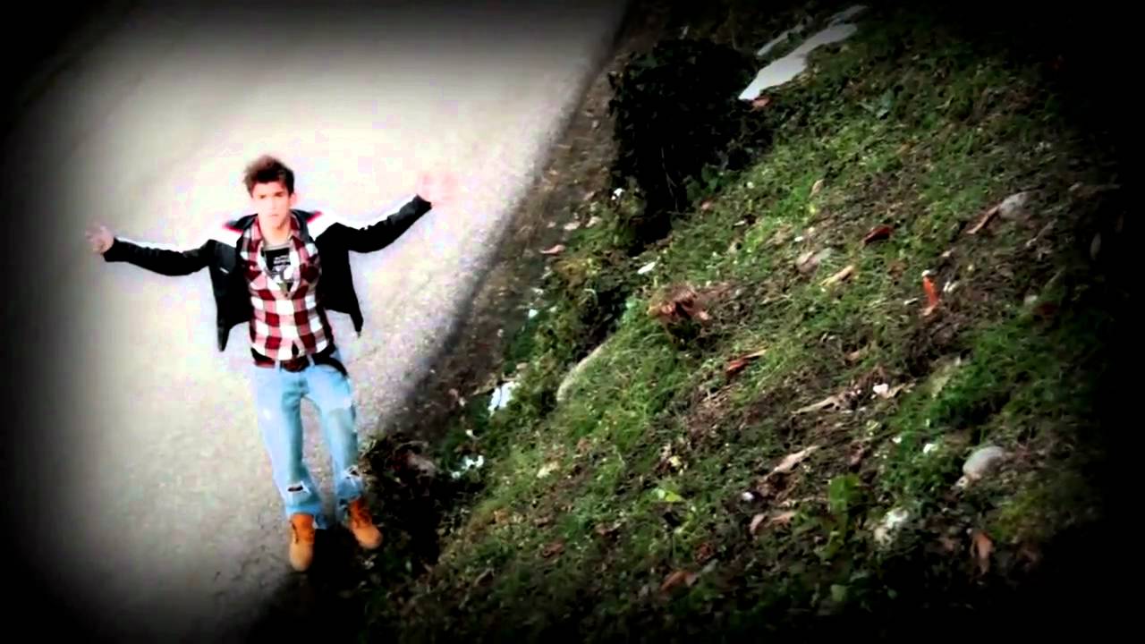 iPantellas - Distruggiamo Berlusconi
