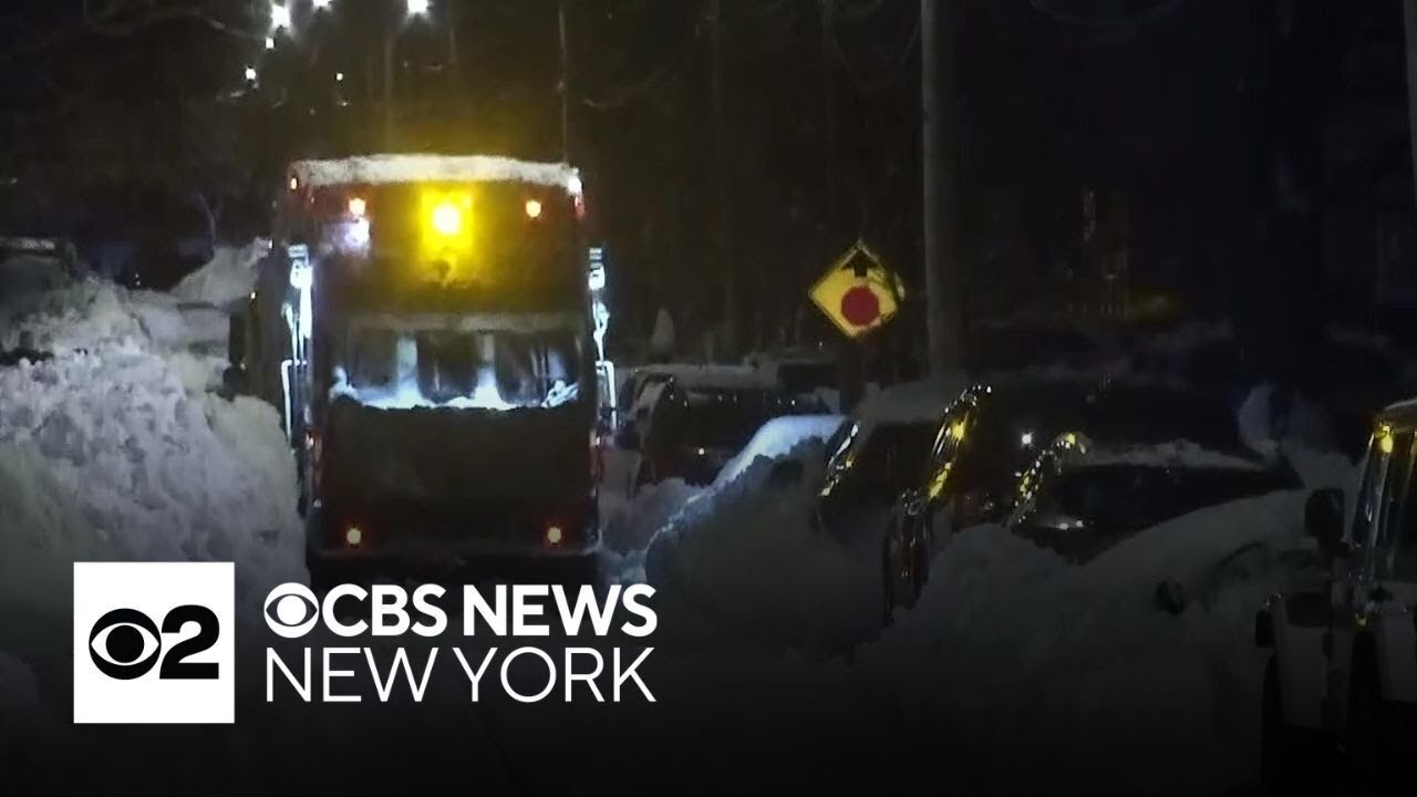 DSNY sending extra plows to hard-hit Staten Island as Tri-State Area digs out | Team coverage