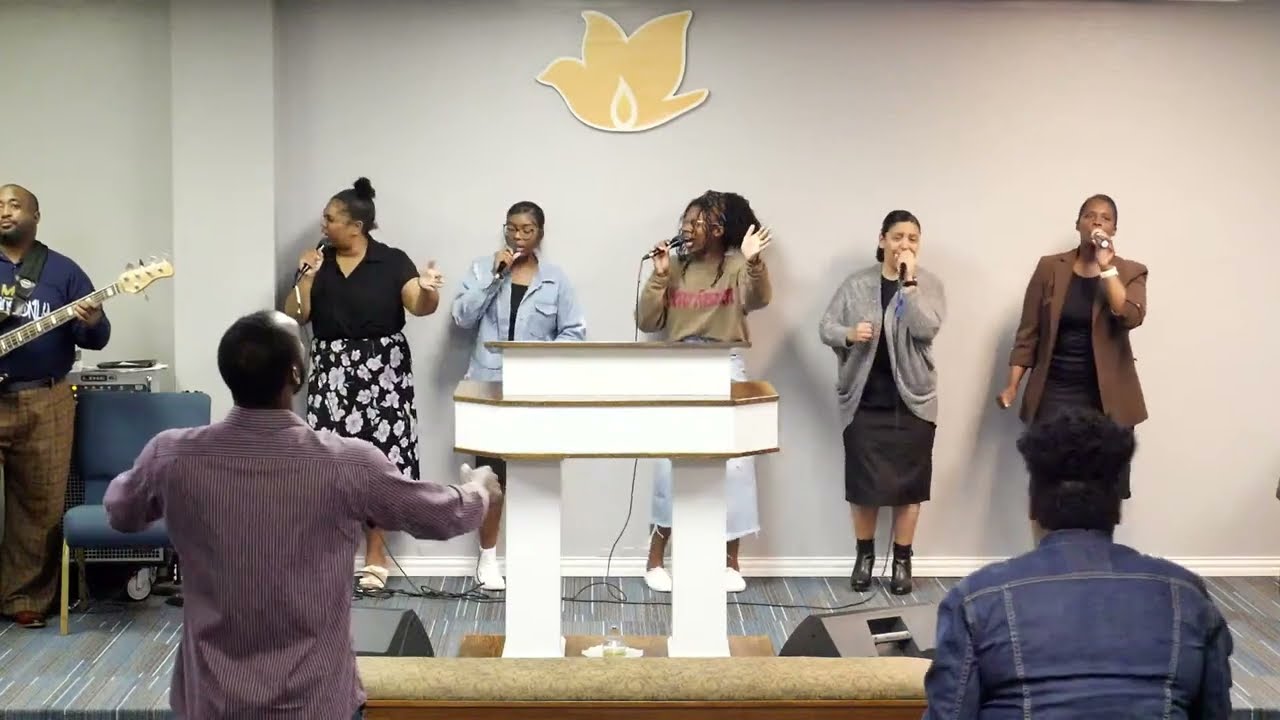 “A Moment of Worship at the Temple!” 🔥🔥🔥 #worship #jesus #preaching #church