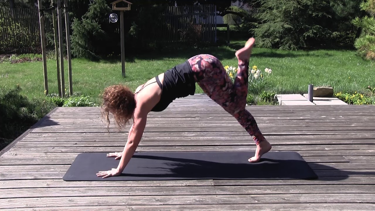 Power Yoga Aneta Kralova - 60min Poweryoga FLOW