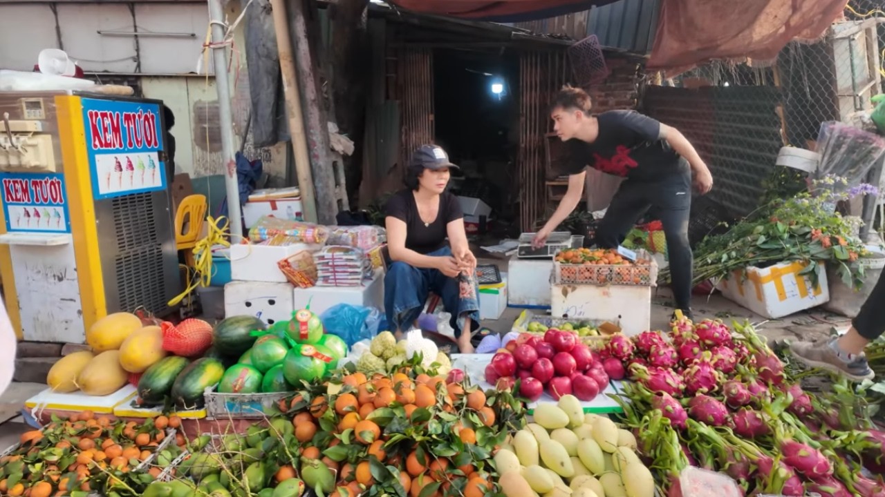 Tet countryside market Walk | Vietnam