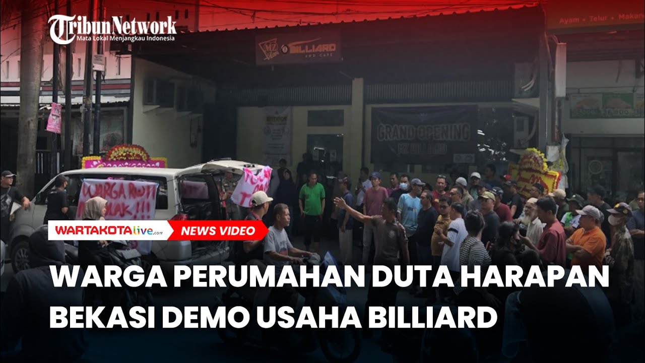 Sejumlah Warga Perumahan Duta Harapan Bekasi Demo Minta Pemilik Usaha Billiard Tutup Operasi