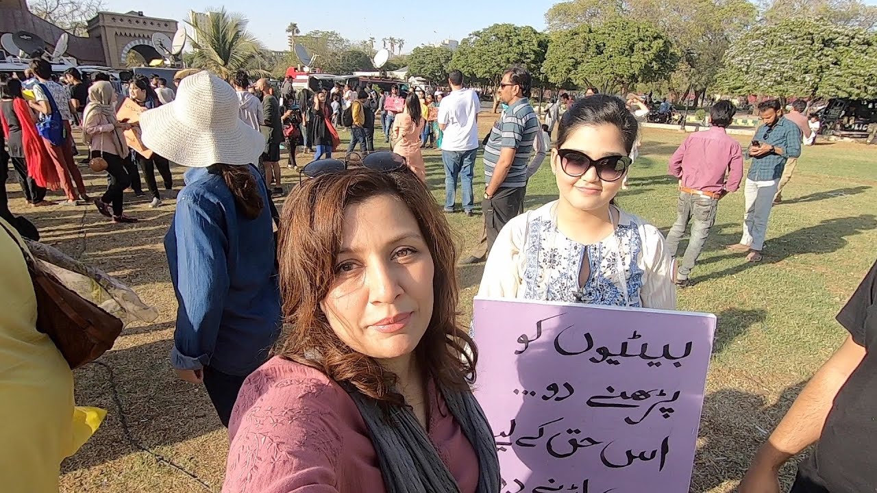 Aurat March 2020 | Amenarchy | Vlog 1