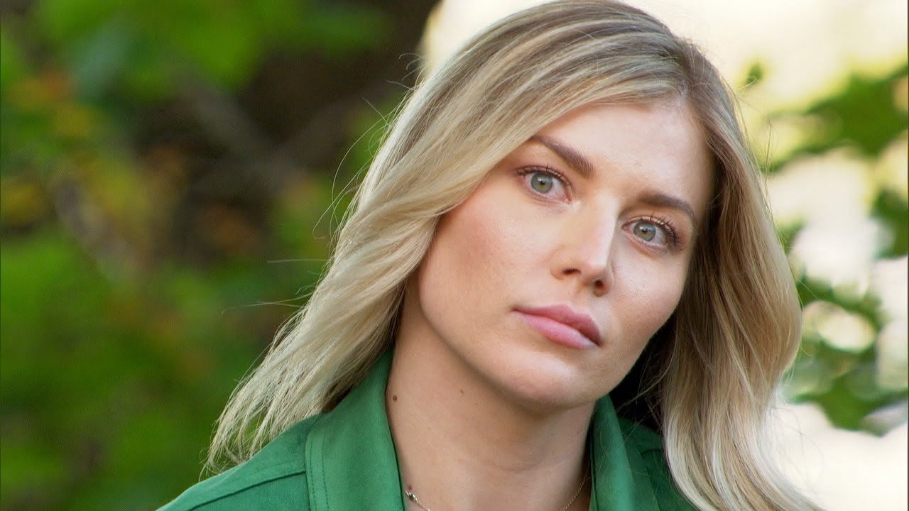 Clayton Sends Shanae Home on the 2-on-1 Date - The Bachelor