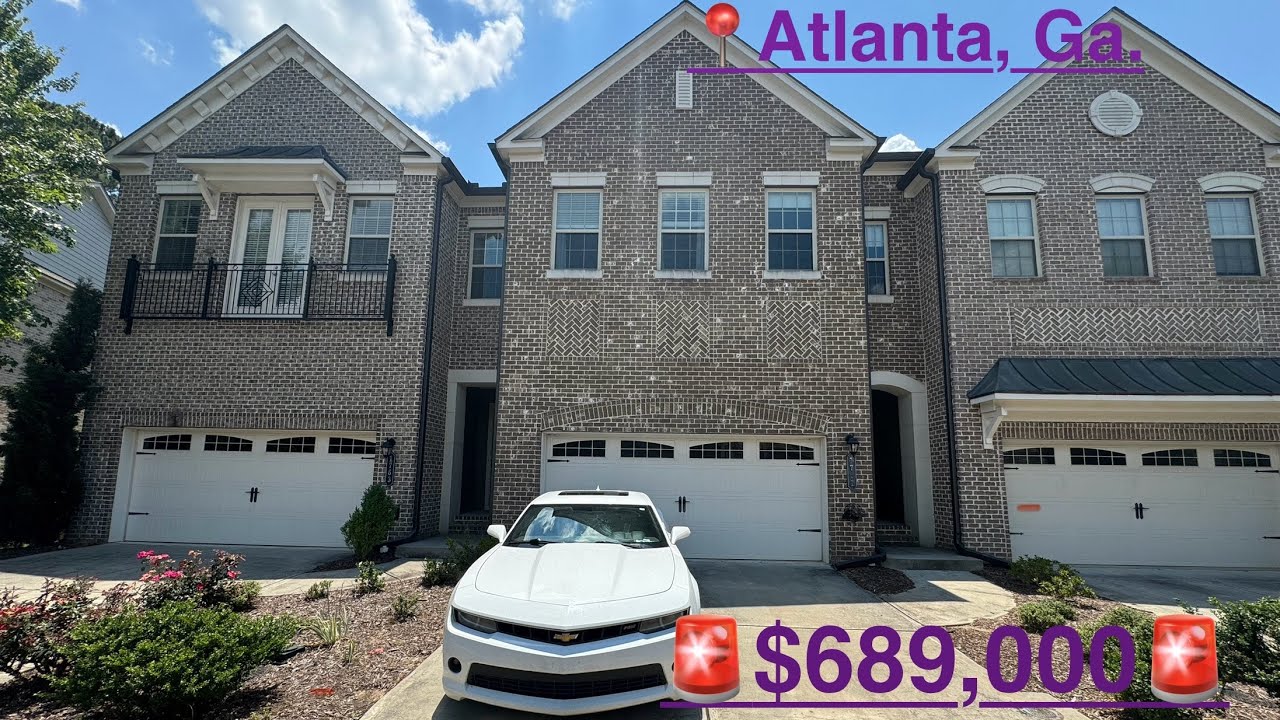 🚨LUXURY🚨Must see Townhome in East Atlanta
