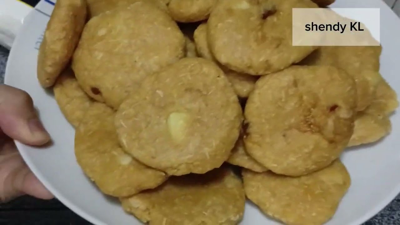 BUAT KUE GETUK/TARAJJU' DARI UBI SINGKONG