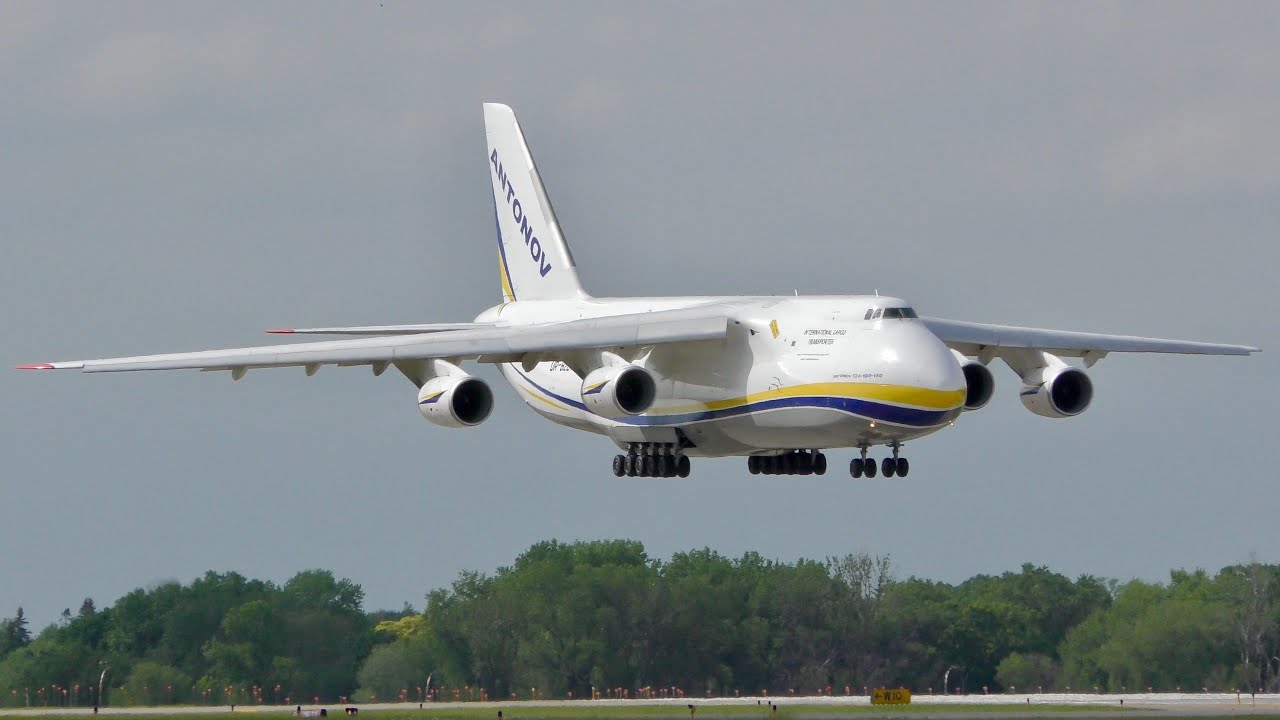 RARE! Antonov 124 Landing and Taxi at MSP Airport