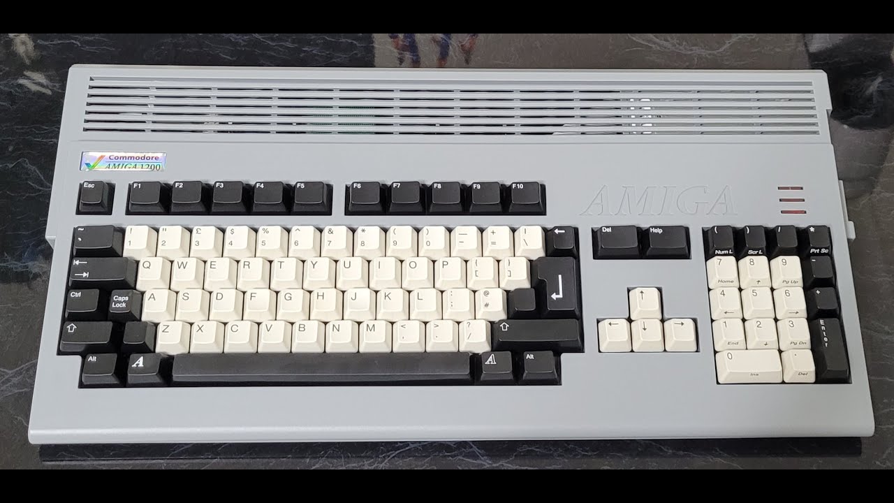 Amiga 1200 (A1200) Trash To Treasure # 7