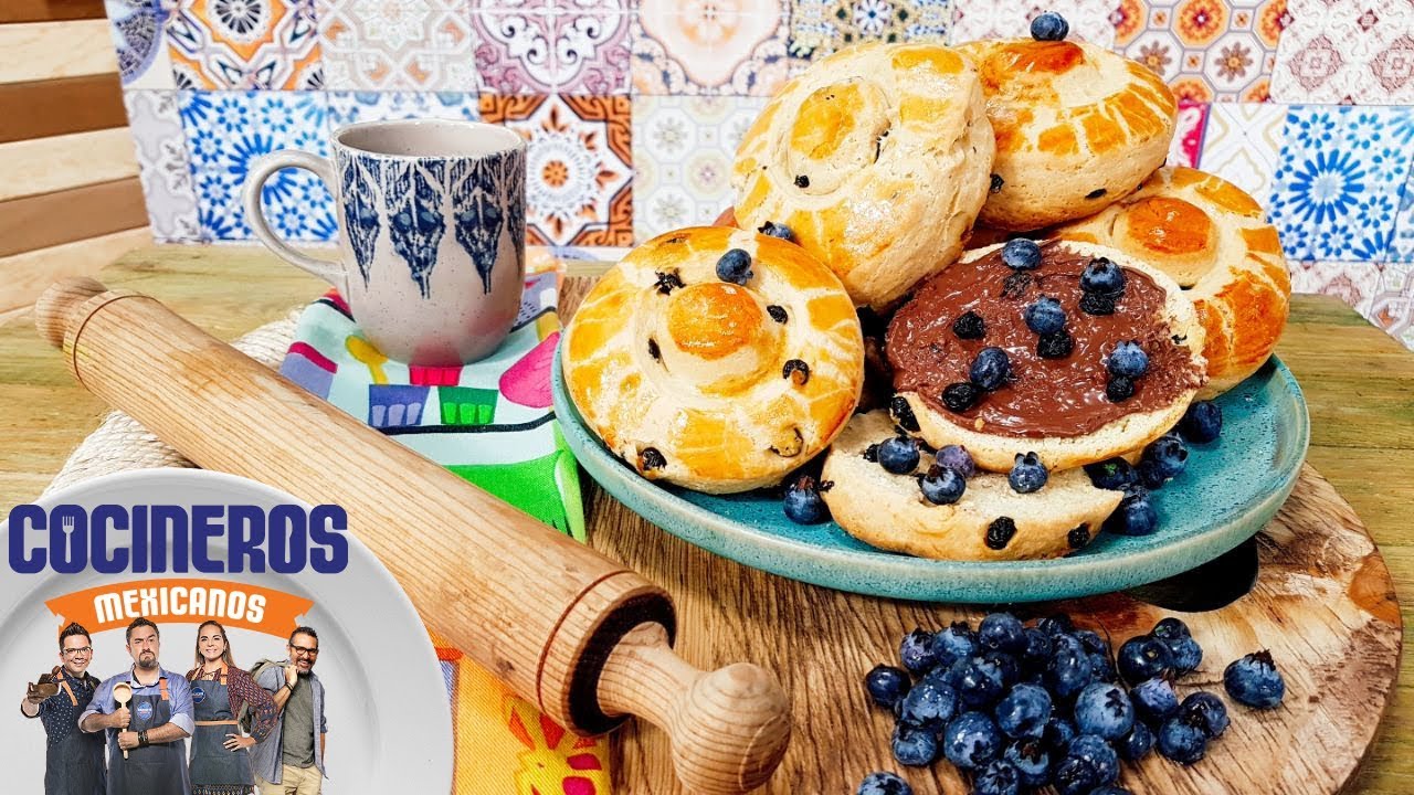 Receta: Bisquets de frutos rojos | Cocineros Mexicanos