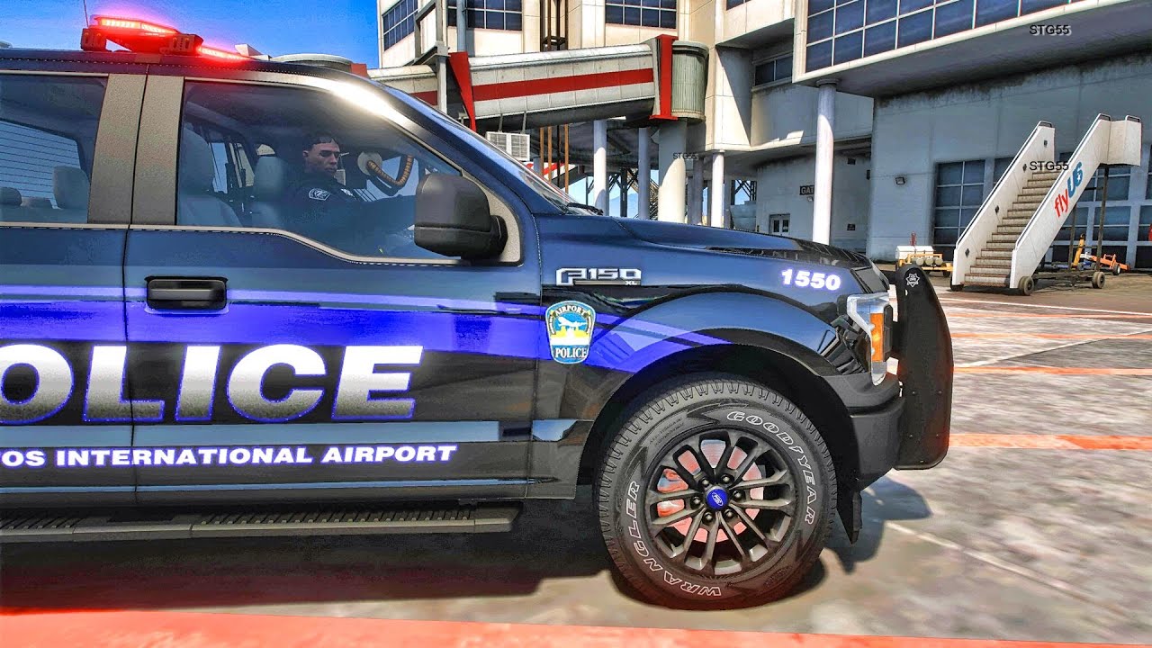 Playing GTA 5 As A POLICE OFFICER Airport Patrol| GTA 5 Lspdfr Mod| 4K