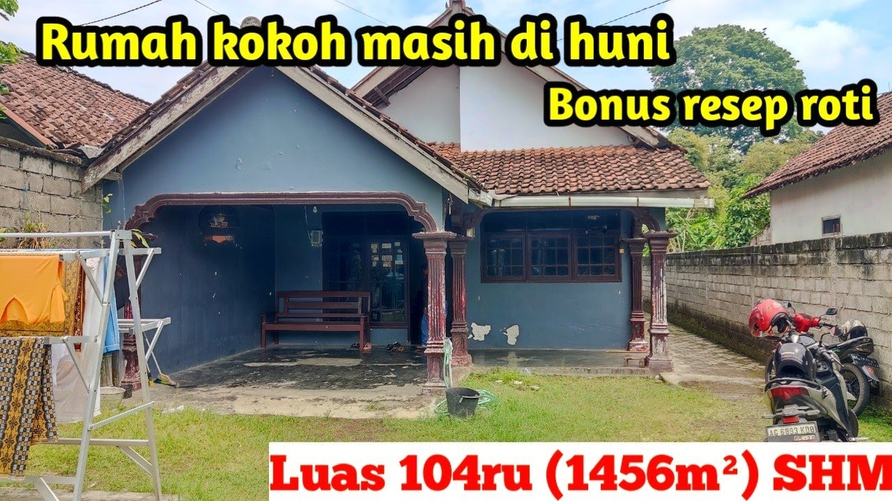 Jual rumah kokoh bonus resep roti terkenal sisa tanah luas ada pohon durian dan buah lainnya